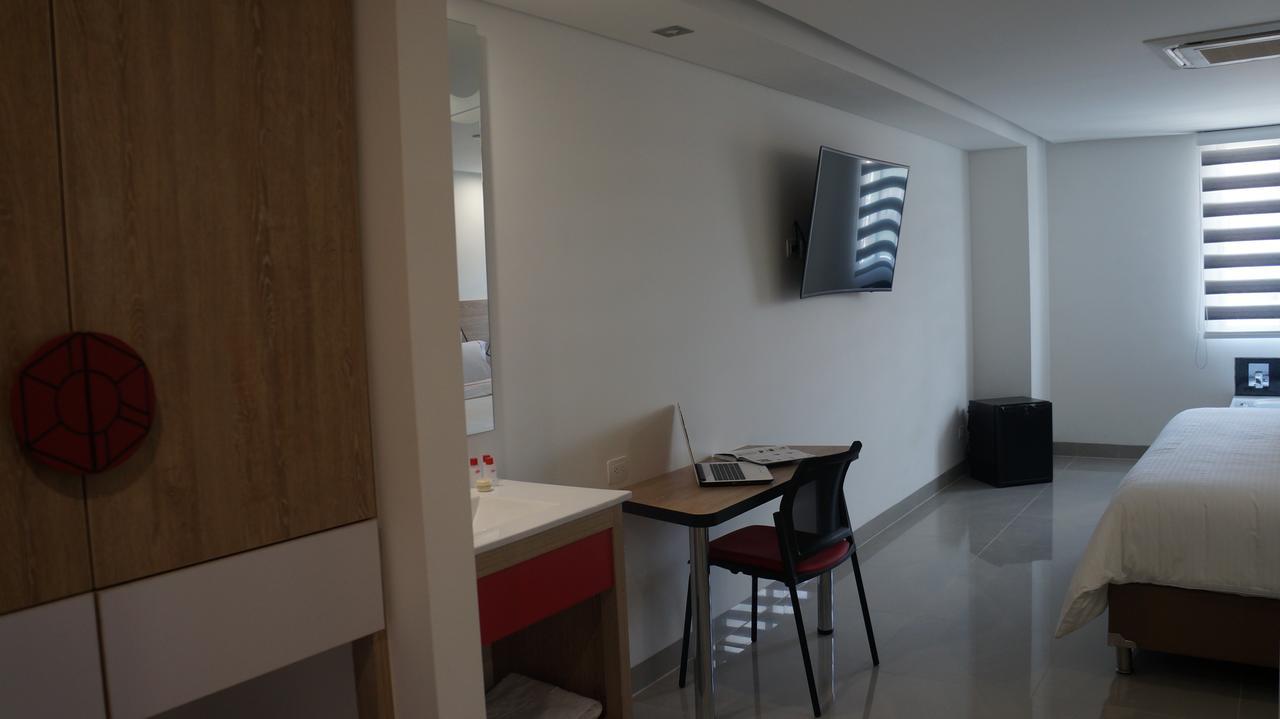 מדיין Obo Hotel מראה חיצוני תמונה